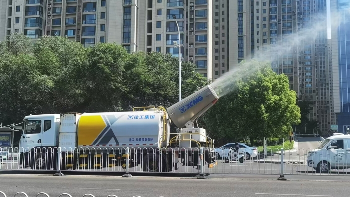 徐工多功能抑塵車，助力家鄉(xiāng)徐州環(huán)境，更“凈”一步！